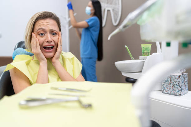 Best Walk-In Emergency Dental Services in Agua Dulce, TX
